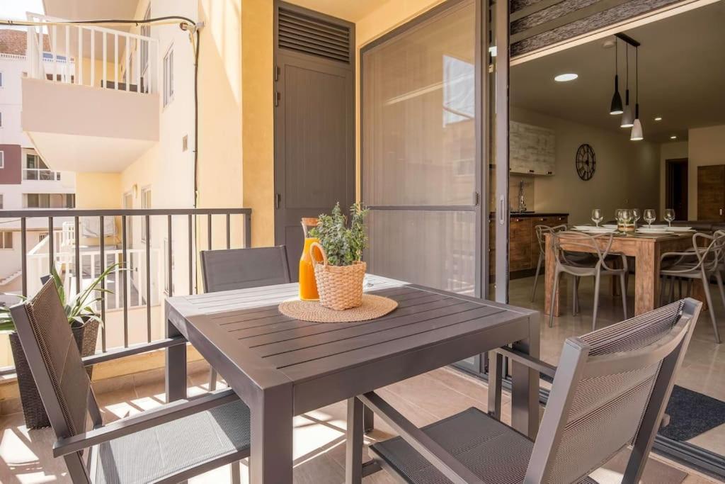 Appartement Modern, Bright & Spacious Near The Sea