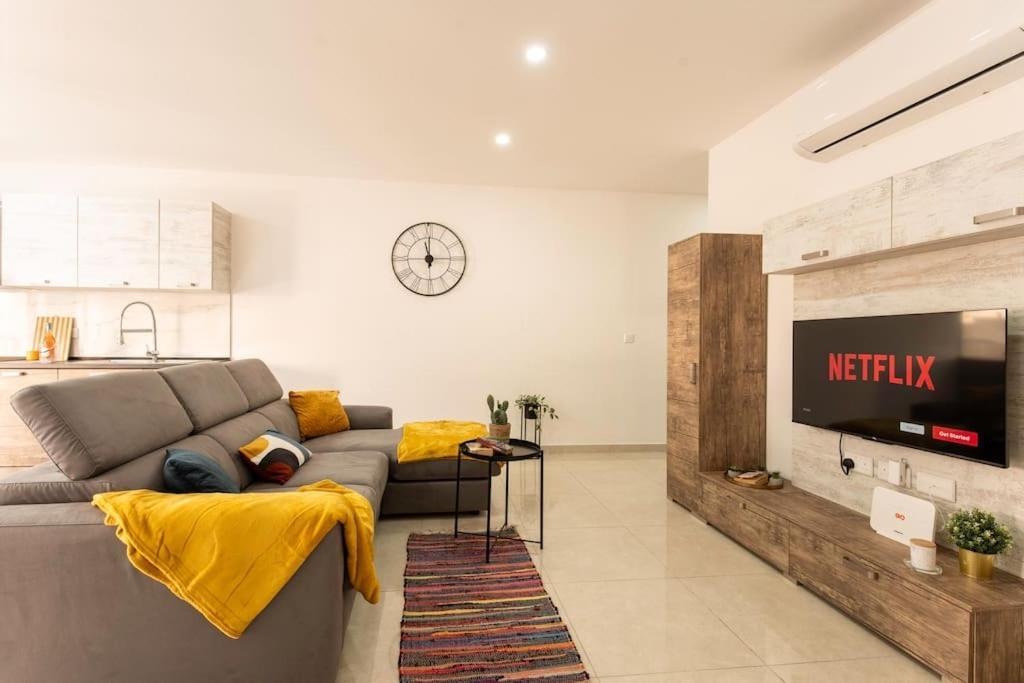 Appartement Modern, Bright & Spacious Near The Sea Marsaskala