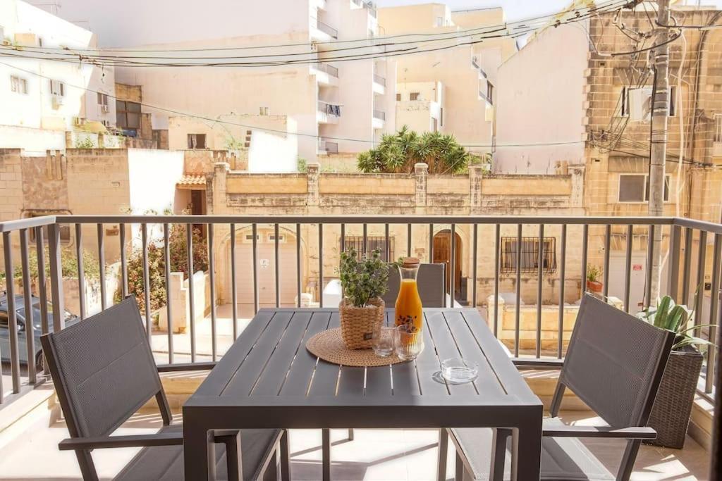 Apartamento Modern, Bright & Spacious Near The Sea