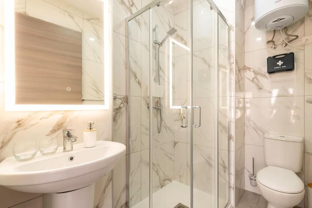 Apartamento Modern, Bright & Spacious Near The Sea *